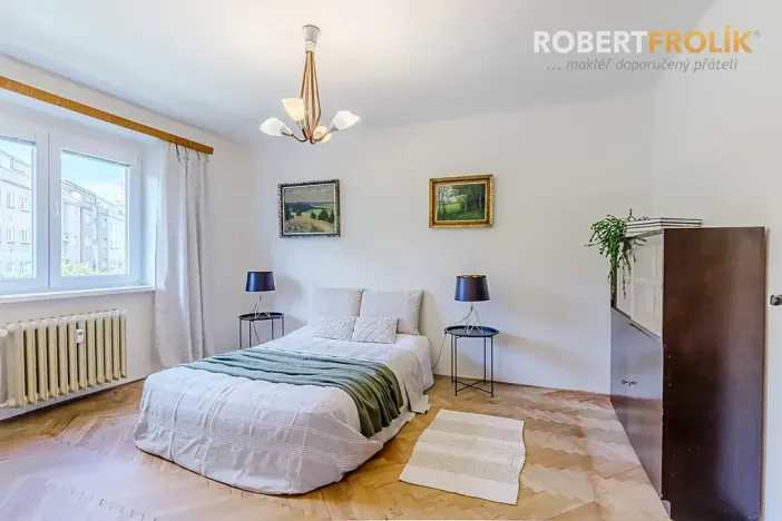 Prodej bytu 2+1, Praha - Bubeneč, Ve struhách, 48 m2