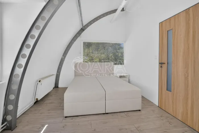 Prodej výrobních prostor, Brno - Medlánky, Turistická, 585 m2