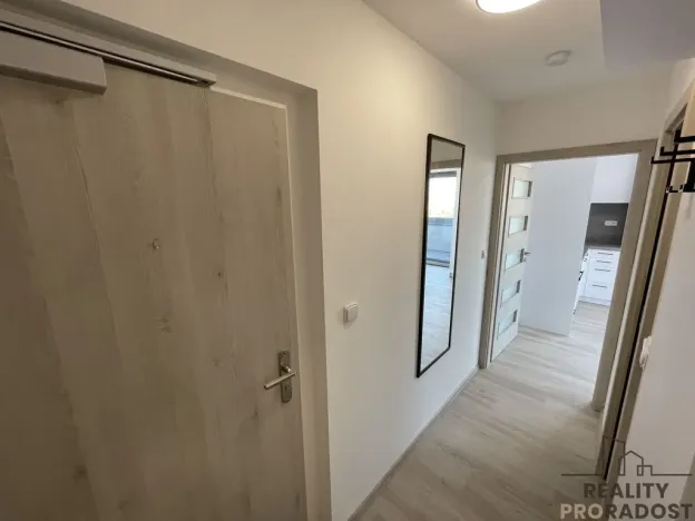 Pronájem bytu 2+kk, Břeclav, Břetislavova, 36 m2