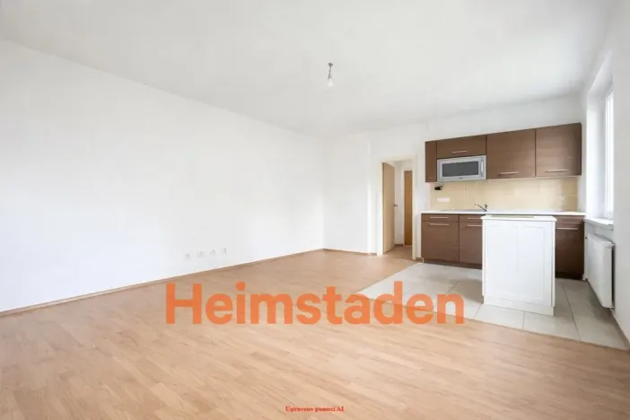 Pronájem bytu 1+kk, Karviná - Nové Město, Brožíkova, 28 m2
