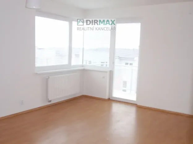 Pronájem bytu 1+kk, Plzeň - Severní Předměstí, Valtická, 43 m2
