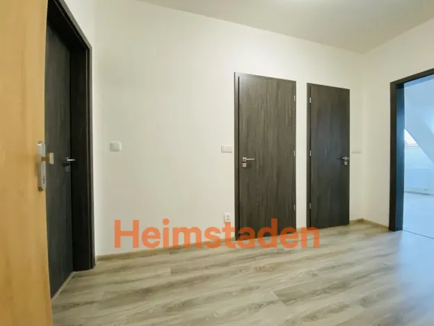 Pronájem bytu 2+kk, Ostrava - Poruba, Havlíčkovo náměstí, 68 m2