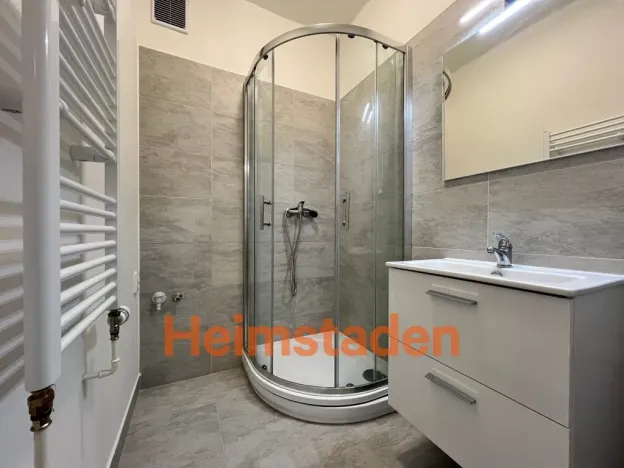 Pronájem bytu 2+kk, Ostrava - Poruba, Francouzská, 53 m2