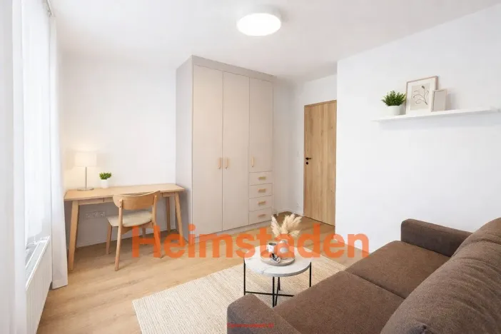 Pronájem bytu 2+1, Praha - Holešovice, Vrbenského, 54 m2