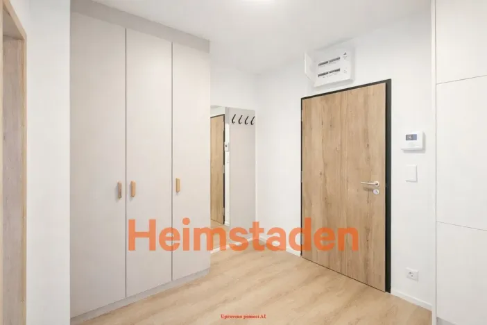 Pronájem bytu 2+1, Praha - Holešovice, Vrbenského, 54 m2