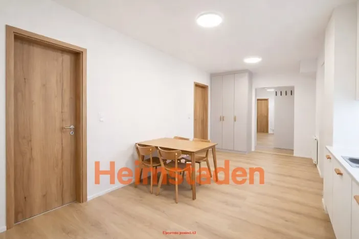 Pronájem bytu 2+1, Praha - Holešovice, Vrbenského, 53 m2