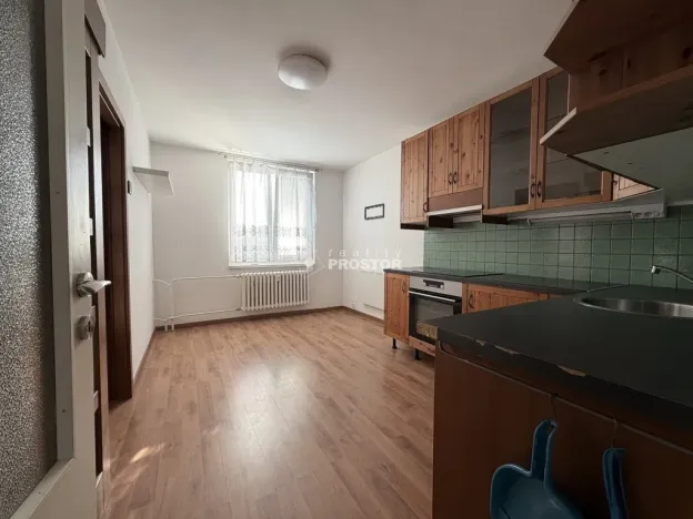 Pronájem bytu 2+1, Praha - Letňany, Bohumínská, 40 m2