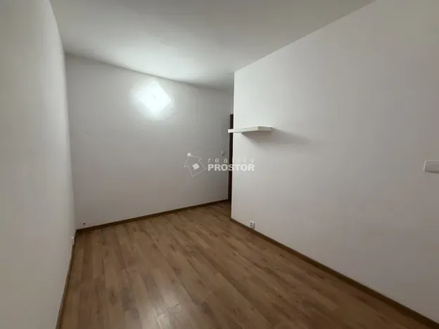 Pronájem bytu 2+1, Praha - Letňany, Bohumínská, 40 m2