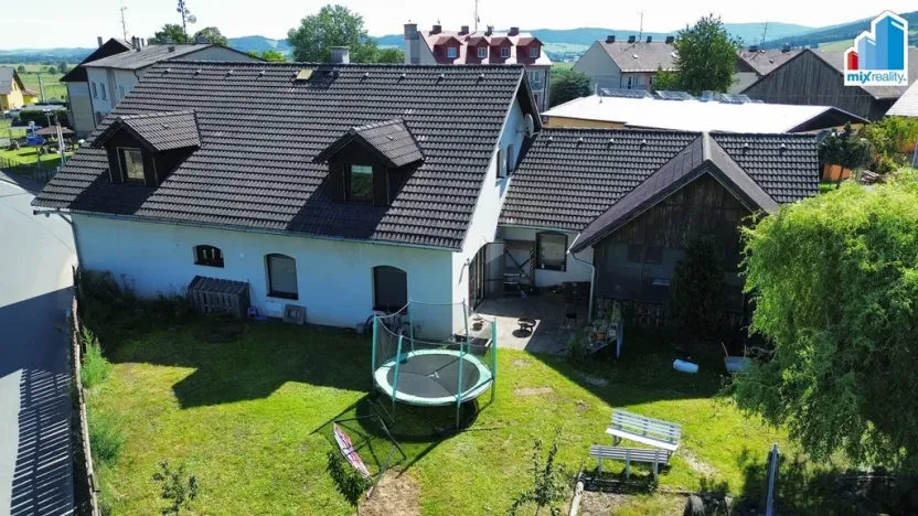 Prodej rodinného domu, Chudenín, 280 m2