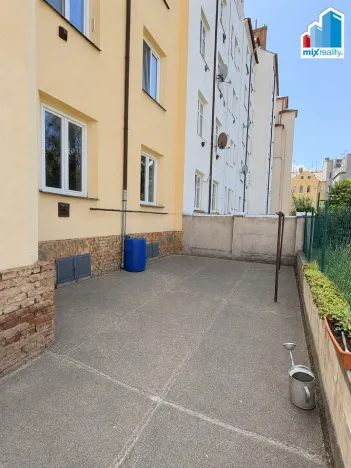 Prodej bytu 2+kk, Plzeň, Houškova, 50 m2