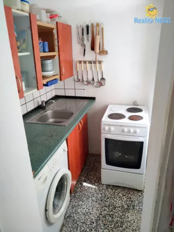 Pronájem bytu 2+kk, Praha - Košíře, Holečkova, 43 m2