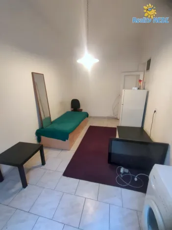 Pronájem bytu 2+kk, Praha - Košíře, Holečkova, 43 m2