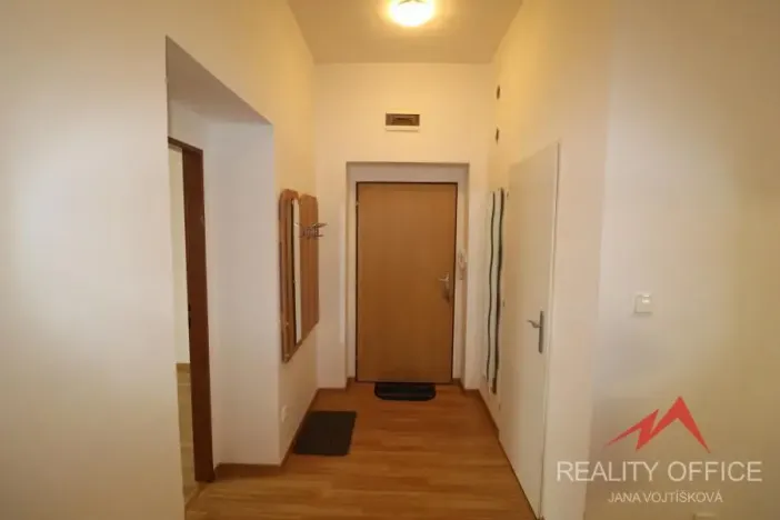 Pronájem bytu 2+kk, Děčín - Děčín II-Nové Město, Příkrá, 45 m2