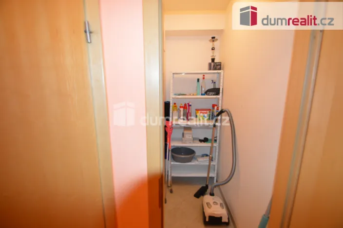 Pronájem bytu 2+kk, Praha - Jinonice, Hlubocká, 64 m2