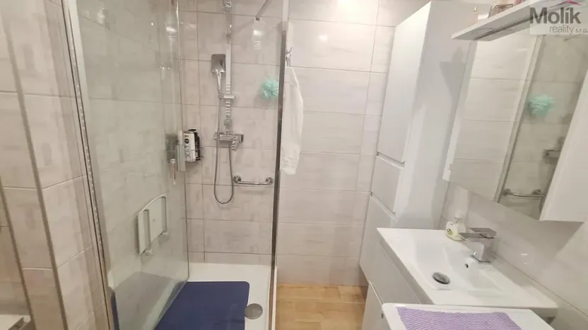Prodej bytu 4+1, Teplice - Trnovany, Přítkovská, 85 m2