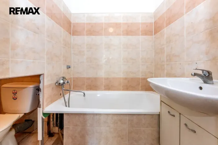 Prodej bytu 4+kk, Praha - Záběhlice, Hrusická, 73 m2