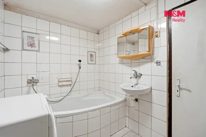 Prodej rodinného domu, Stružnice, 270 m2