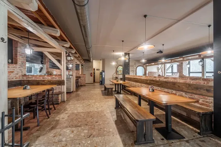 Pronájem restaurace, Praha - Braník, Branická, 610 m2