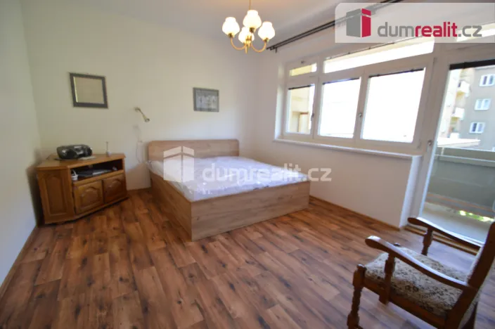 Pronájem bytu 2+kk, Praha - Vršovice, Kišiněvská, 53 m2