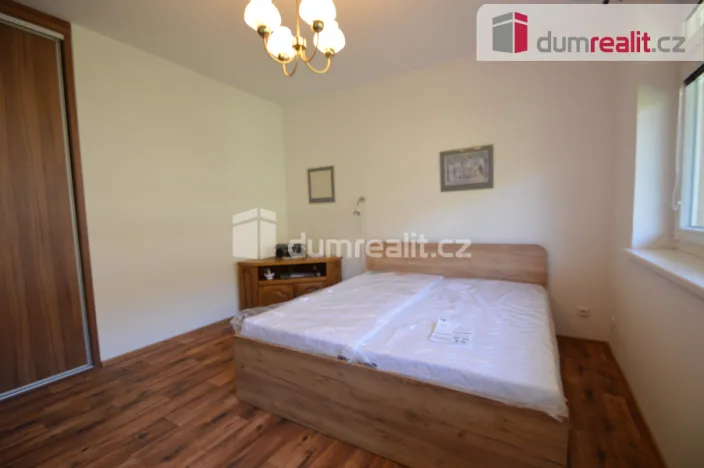 Pronájem bytu 2+kk, Praha - Vršovice, Kišiněvská, 53 m2