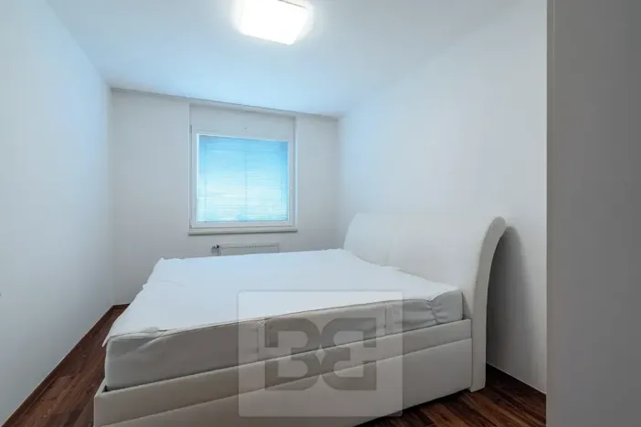 Pronájem bytu 3+kk, Praha - Velká Chuchle, Mrkosova, 70 m2