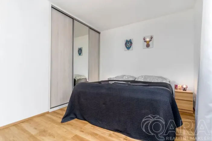 Pronájem bytu 1+kk, Praha - Dolní Měcholupy, Honzíkova, 54 m2