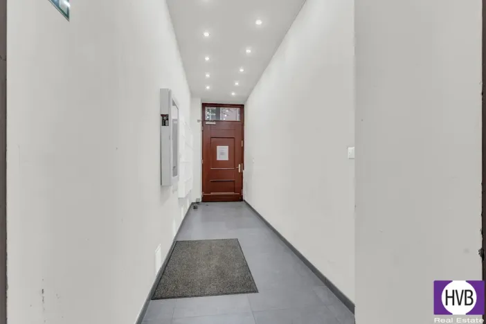 Prodej bytu 1+kk, Praha, Jagellonská, 16 m2