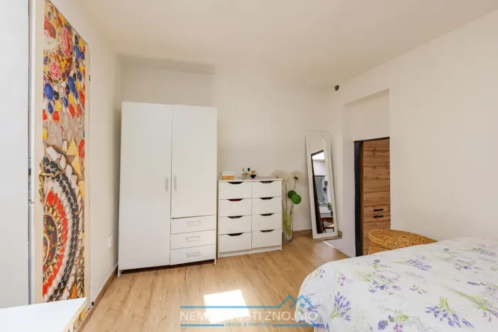 Prodej rodinného domu, Hluboké Mašůvky, 80 m2