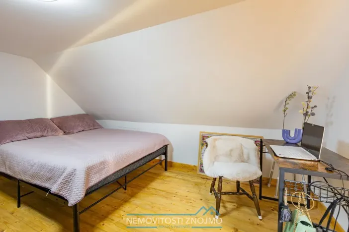 Prodej rodinného domu, Hluboké Mašůvky, 80 m2