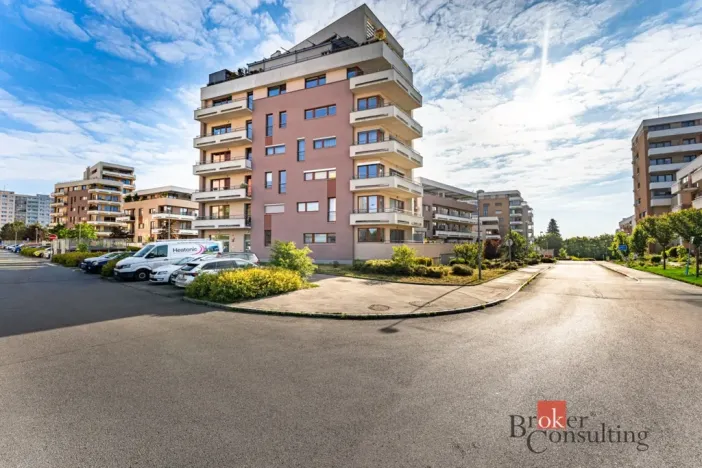 Prodej bytu 1+kk, Praha - Kamýk, Papírníkova, 35 m2