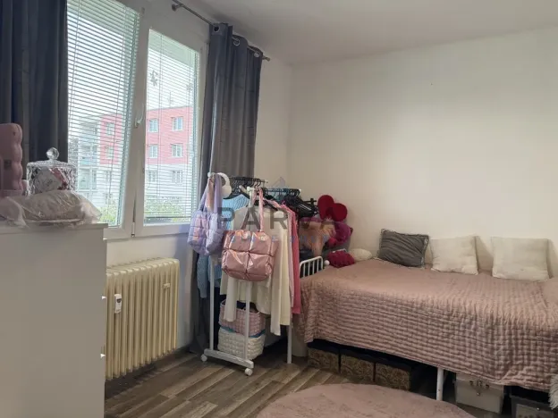 Prodej bytu 3+1, Hrádek - Nová Huť, 1. máje, 67 m2