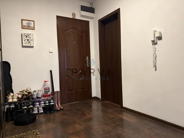 Prodej bytu 3+1, Hrádek - Nová Huť, 1. máje, 67 m2