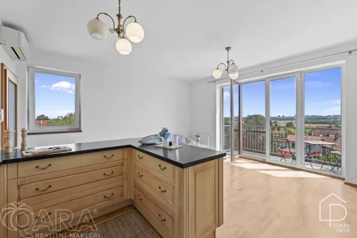 Prodej bytu 3+kk, Praha - Ďáblice, Ďáblická, 82 m2