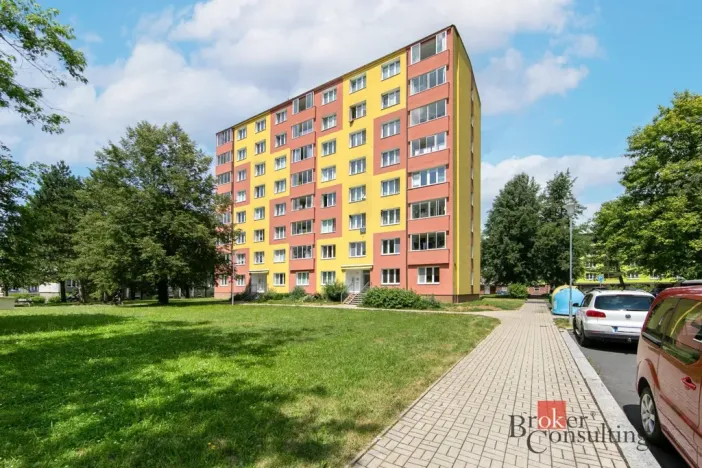 Prodej bytu 3+1, Toužim, Sídliště, 67 m2