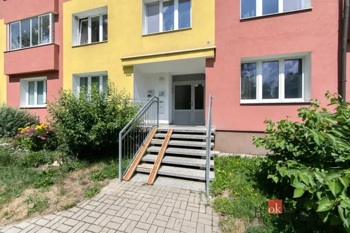 Prodej bytu 3+1, Toužim, Sídliště, 67 m2