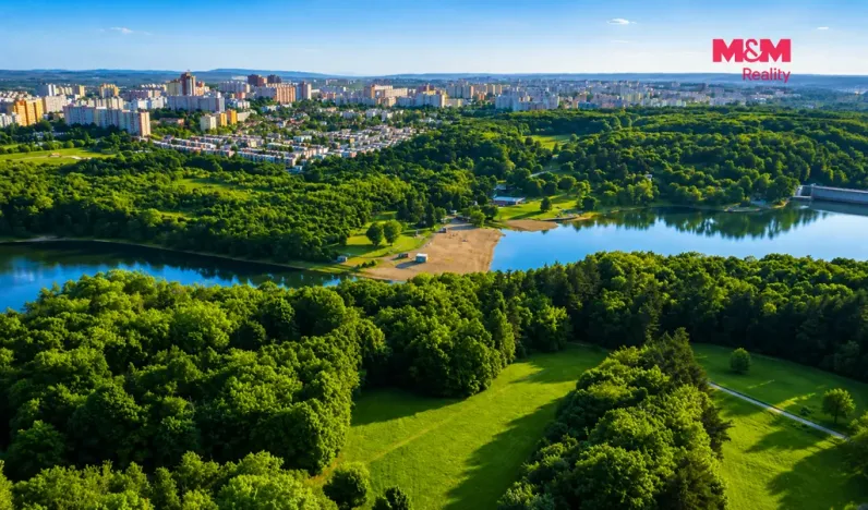 Prodej komerčního pozemku, Praha - Hostivař, 1809 m2