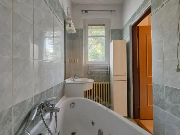Prodej vícegeneračního domu, Praha, Hejtmanská, 275 m2