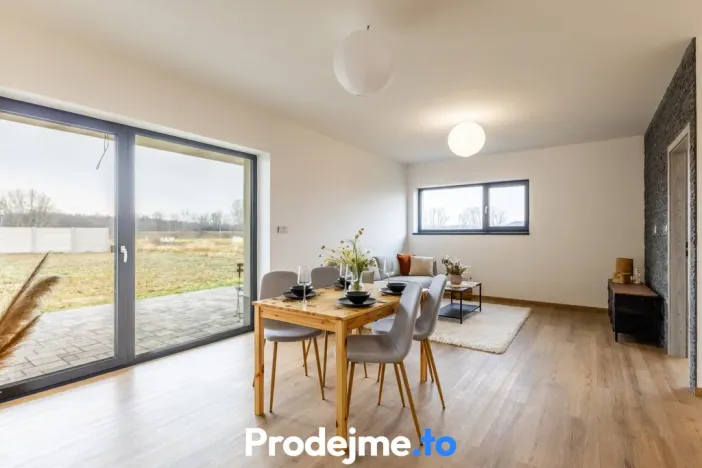 Prodej rodinného domu, Hevlín, 113 m2