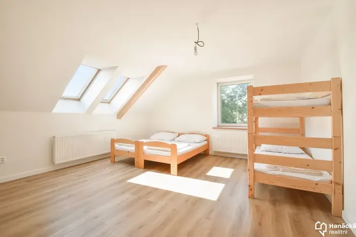 Prodej ubytování, Čenkovice, 1271 m2