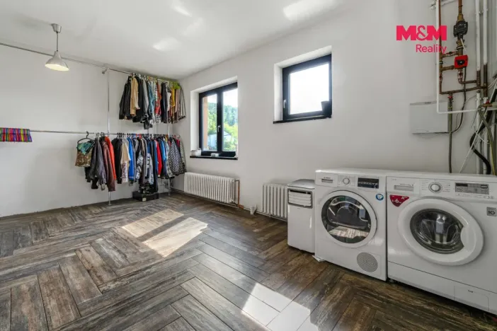 Prodej rodinného domu, Králův Dvůr - Křižatky, 156 m2