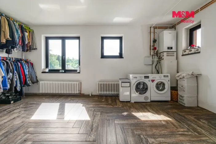 Prodej rodinného domu, Králův Dvůr - Křižatky, 156 m2