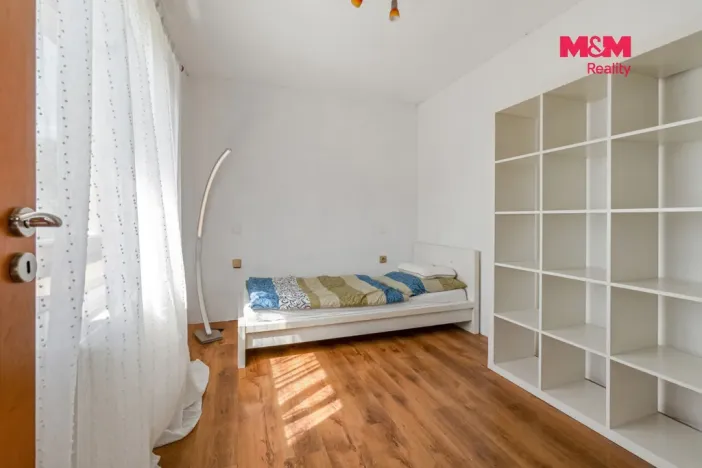 Prodej rodinného domu, Králův Dvůr - Křižatky, 156 m2