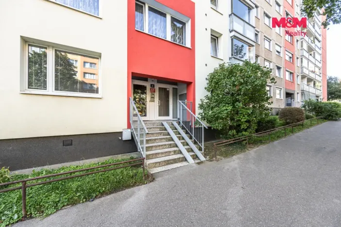 Pronájem obchodního prostoru, Praha - Hlubočepy, Pražského, 14 m2