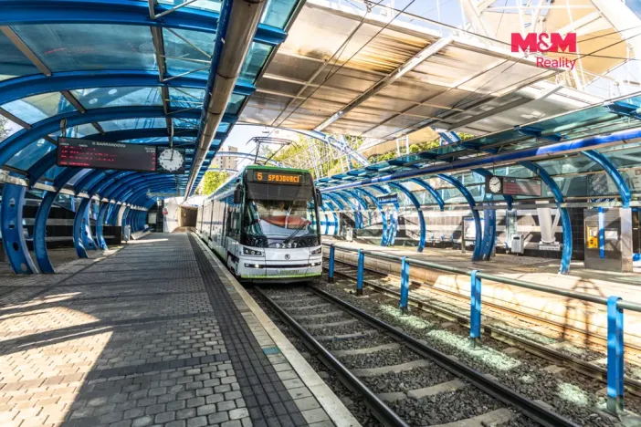 Pronájem obchodního prostoru, Praha - Hlubočepy, Pražského, 14 m2