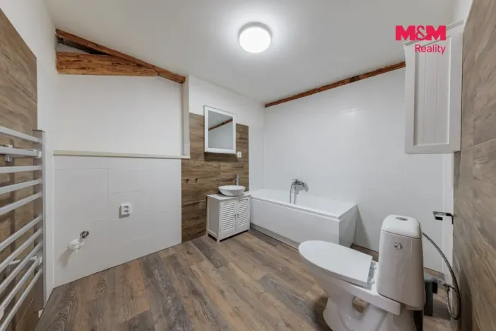 Prodej ubytování, Hroznětín, Mlýnská, 327 m2