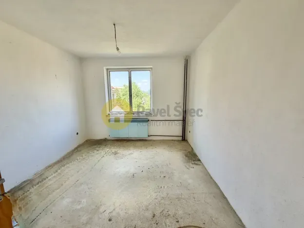 Prodej rodinného domu, Radomyšl, Školní, 214 m2