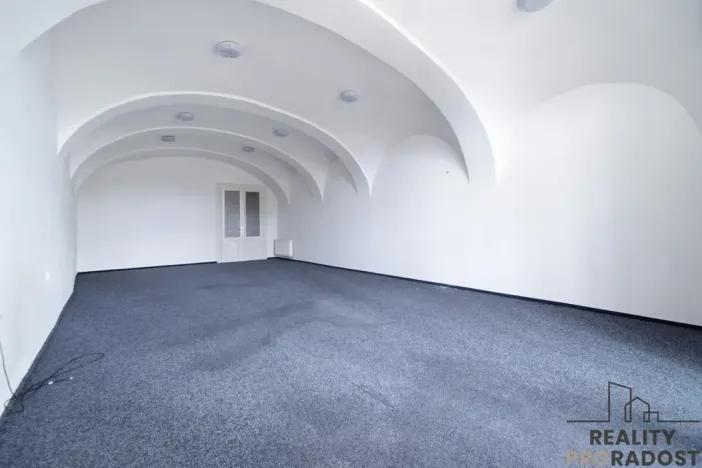 Pronájem kanceláře, Jaroměř, nám. Československé armády, 137 m2