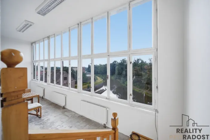 Pronájem kanceláře, Jaroměř, nám. Československé armády, 137 m2
