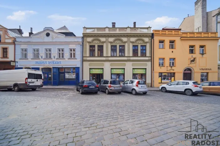 Pronájem kanceláře, Jaroměř, nám. Československé armády, 137 m2