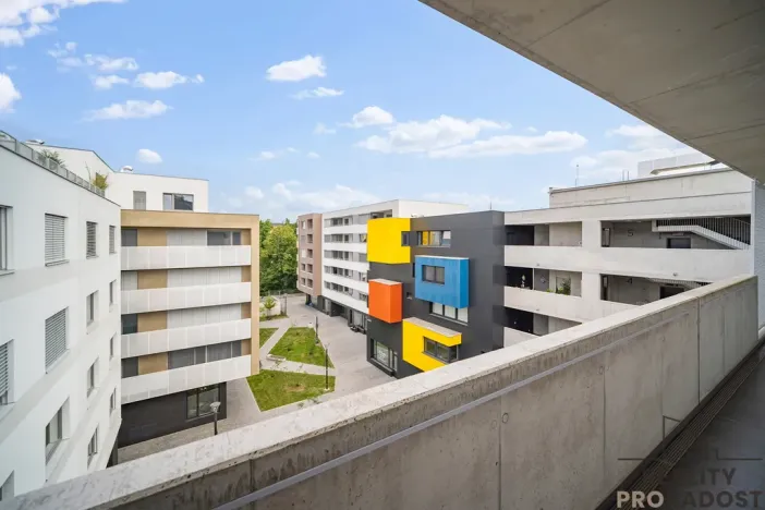Pronájem bytu 1+kk, Pardubice, Smilova, 32 m2